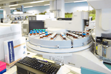 NOS LABORATOIRES