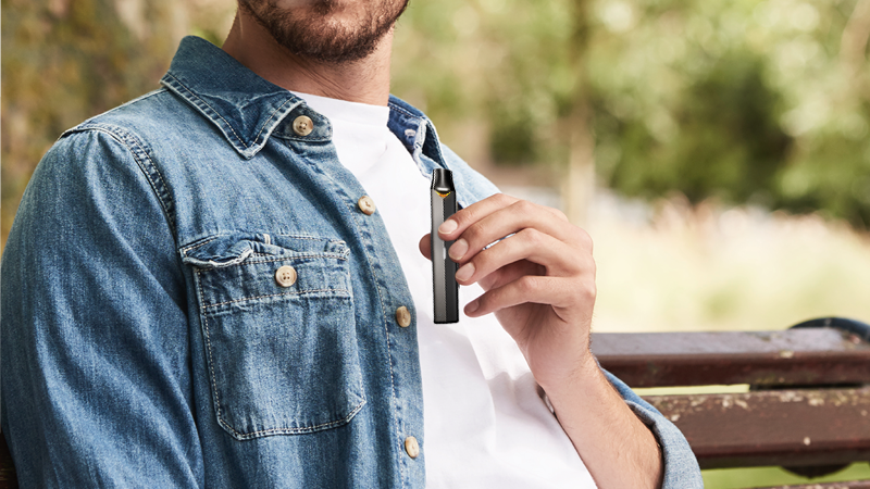 LES DIFFÉRENCES ENTRE CIGARETTE ET CIGARETTE ÉLECTRONIQUE